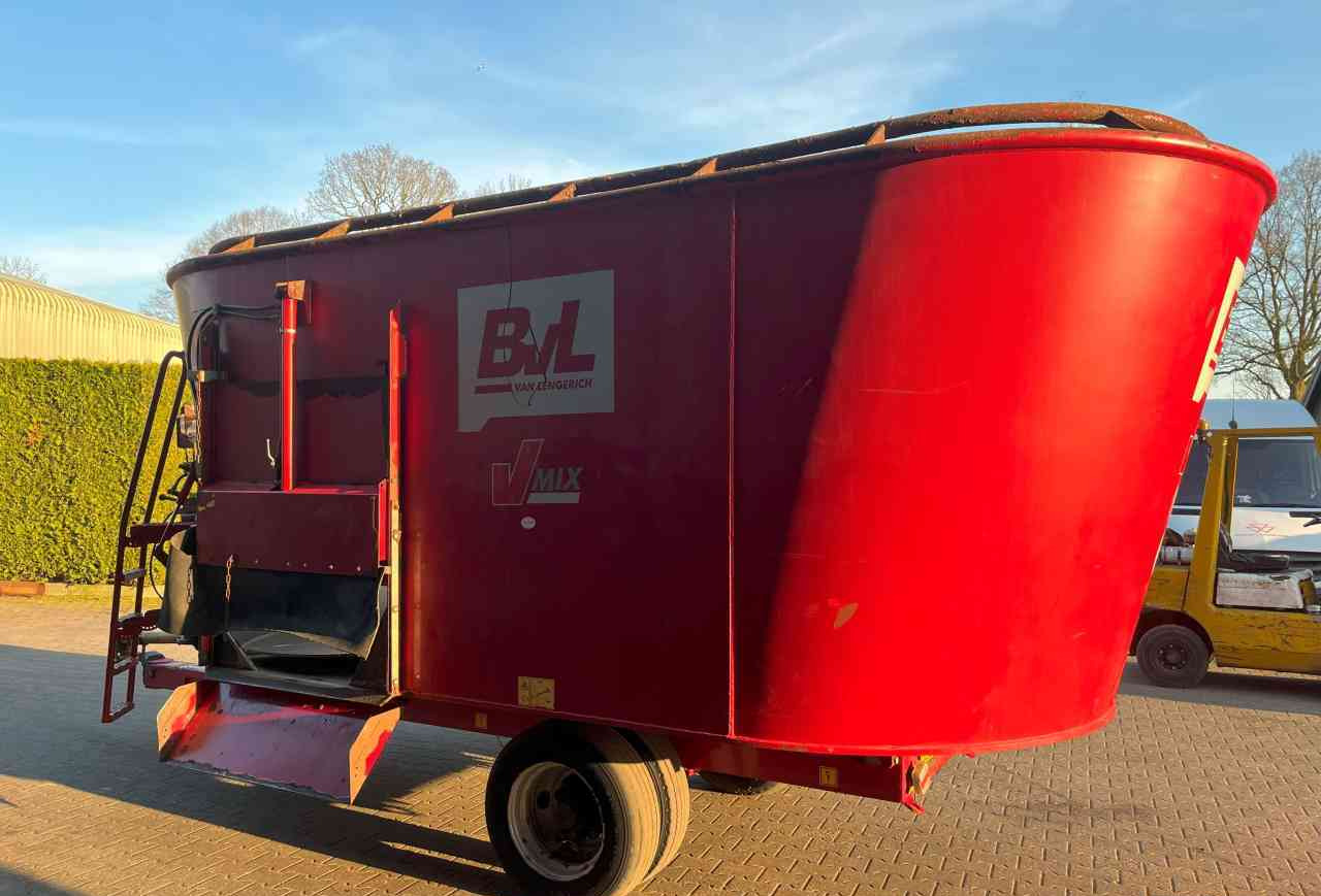 BVL V-Mix 20H-2S voermengwagen voermachines - عربة خلط الأعلاف: صورة 4 BVL V-Mix 20H-2S voermengwagen voermachines - عربة خلط الأعلاف: صورة 4