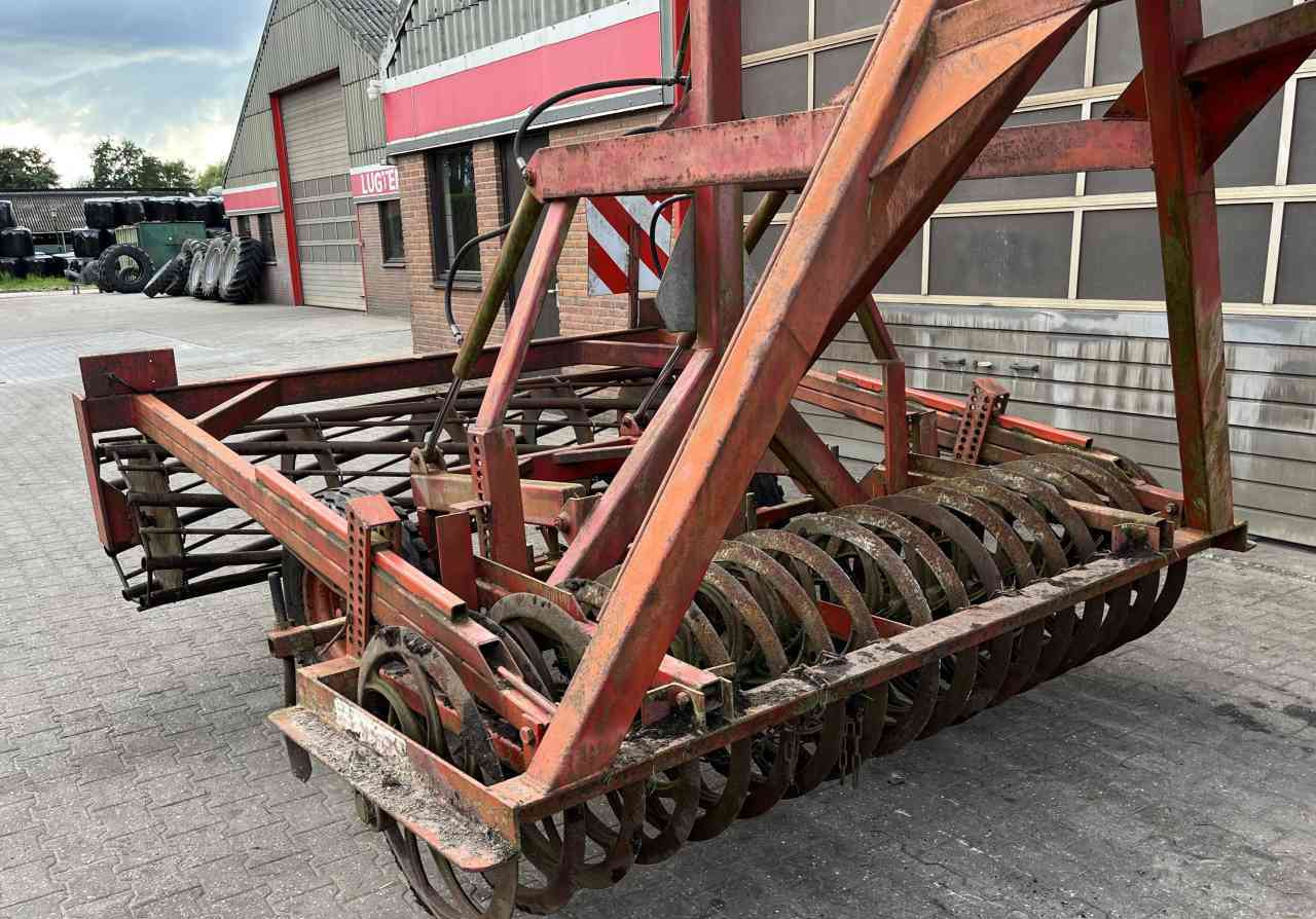 Evers Getrokken Vorenpakker Grondbewerking - اسطوانة المزرعة: صورة 3 Evers Getrokken Vorenpakker Grondbewerking - اسطوانة المزرعة: صورة 3