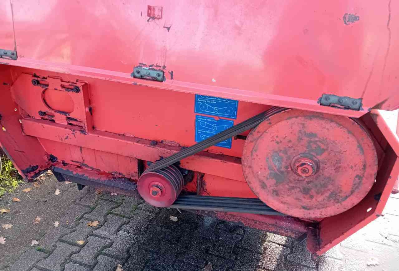 Grimme KS3000 - آلة قطع أوراق البطاطس: صورة 5 Grimme KS3000 - آلة قطع أوراق البطاطس: صورة 5