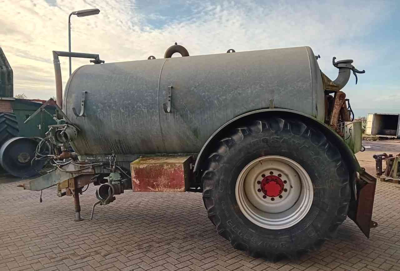 Ipsam 8000 l. mesttank wormpomp mestverwerking - صهريج السماد السائل: صورة 3 Ipsam 8000 l. mesttank wormpomp mestverwerking - صهريج السماد السائل: صورة 3