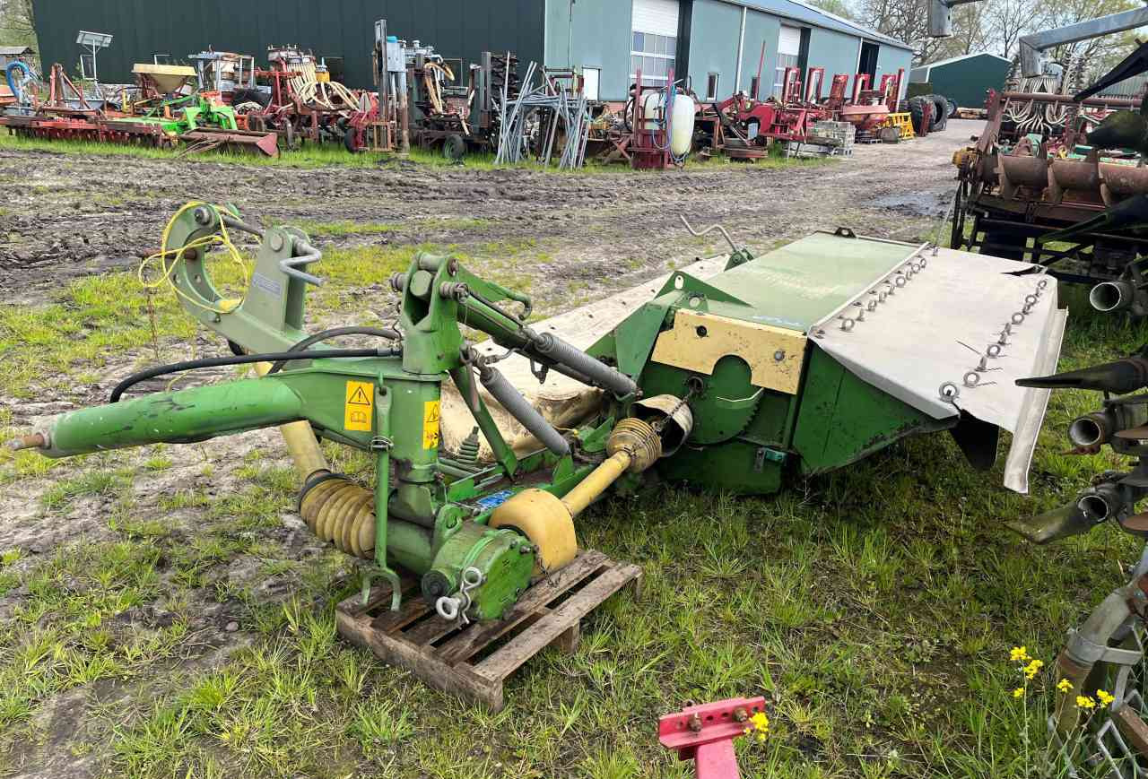 Krone AM283 CV schijvenmaaier Hooibouwmachines. - جزازة العشب: صورة 3 Krone AM283 CV schijvenmaaier Hooibouwmachines. - جزازة العشب: صورة 3