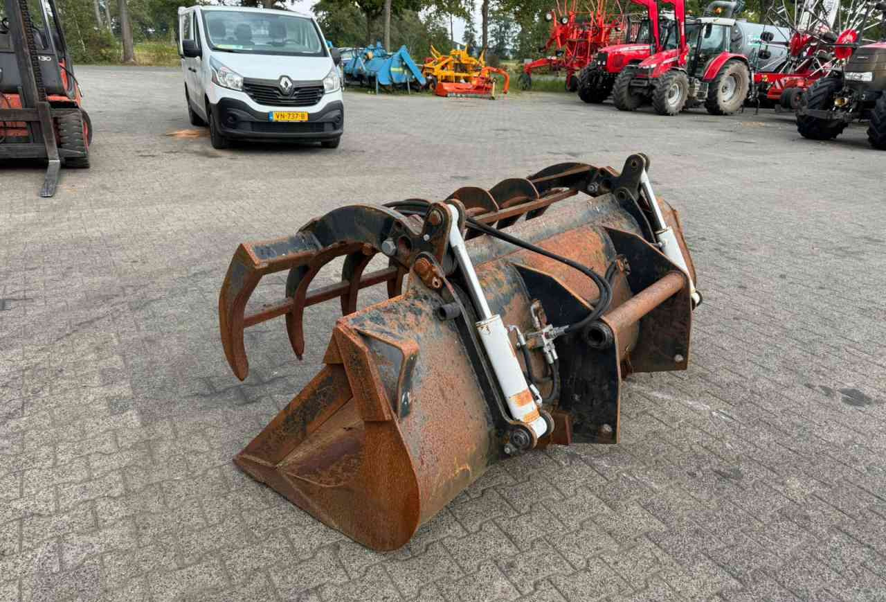 Manitou 240 pelikaanbak kuilbak mestbak - معدات السيلاج: صورة 2 Manitou 240 pelikaanbak kuilbak mestbak - معدات السيلاج: صورة 2