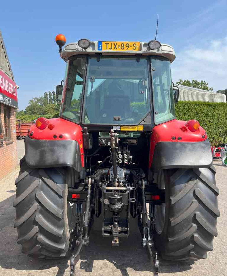 Massey Ferguson 5455 Tier-2 Dyna-4 Tractoren - جرار: صورة 4 Massey Ferguson 5455 Tier-2 Dyna-4 Tractoren - جرار: صورة 4