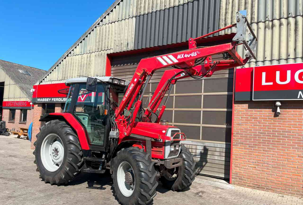 Massey Ferguson 6140 Dynashift met Mailleux voorlader tractoren *Verkocht/sold* - جرار: صورة 3 Massey Ferguson 6140 Dynashift met Mailleux voorlader tractoren *Verkocht/sold* - جرار: صورة 3