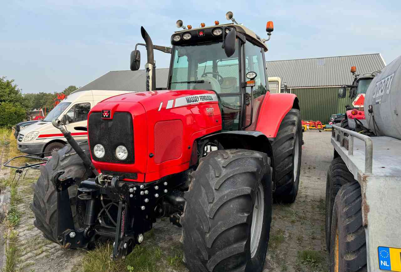 Massey Ferguson 6497 Dyna-6 Tractoren - جرار: صورة 1 Massey Ferguson 6497 Dyna-6 Tractoren - جرار: صورة 1