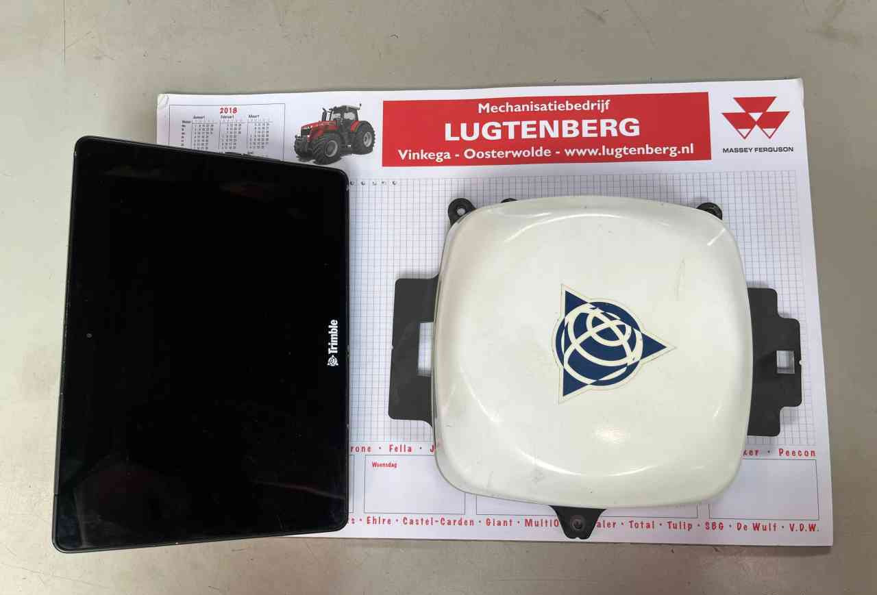 Trimble GFX 750 GPS systeem tractoren - نظام ملاحة - الآلات الزراعية: صورة 1 Trimble GFX 750 GPS systeem tractoren - نظام ملاحة - الآلات الزراعية: صورة 1