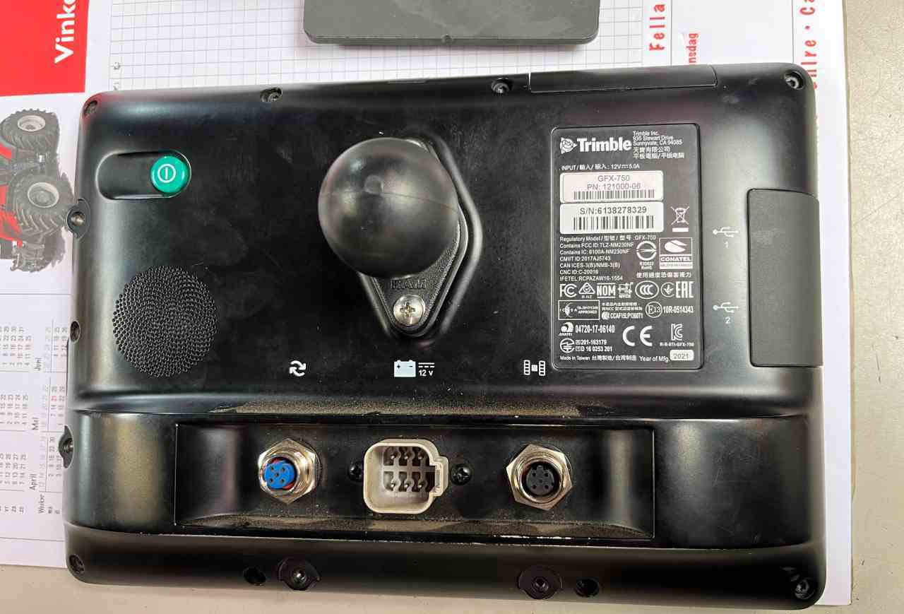 Trimble GFX 750 GPS systeem tractoren - نظام ملاحة - الآلات الزراعية: صورة 2 Trimble GFX 750 GPS systeem tractoren - نظام ملاحة - الآلات الزراعية: صورة 2