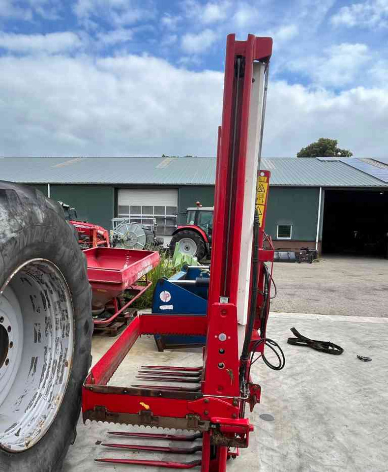 Trioliet TU195 Kuilvoersnijder kuilsnijder voermachines - معدات السيلاج: صورة 4 Trioliet TU195 Kuilvoersnijder kuilsnijder voermachines - معدات السيلاج: صورة 4