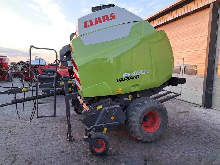 Claas Variant 480 RC - مكنة: صورة 2 Claas Variant 480 RC - مكنة: صورة 2