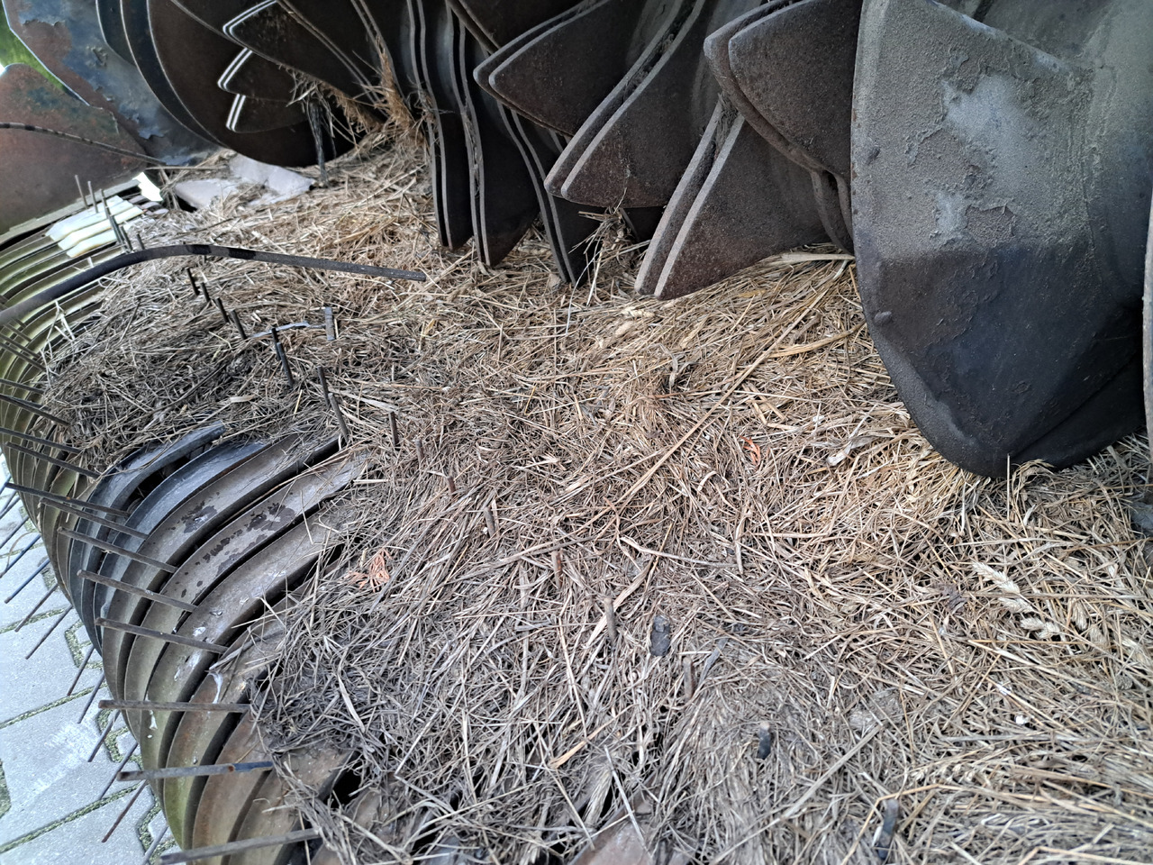 Deutz fahr MP235 - مكنة: صورة 4 Deutz fahr MP235 - مكنة: صورة 4