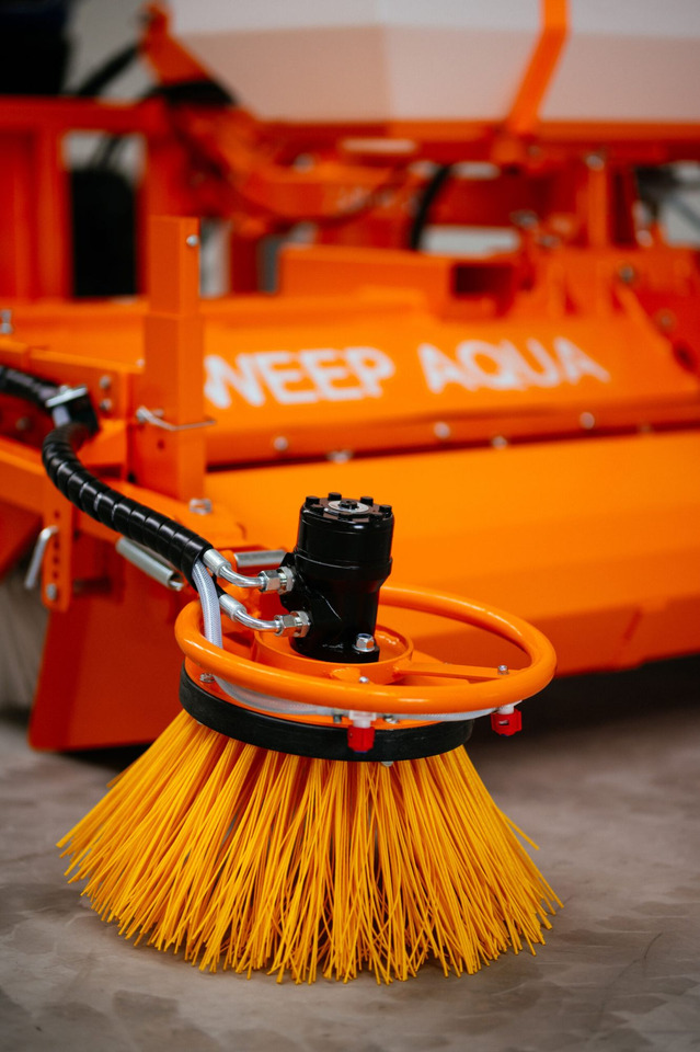 Zamiatarka Sweep - مكنسة - جرار: صورة 2 Zamiatarka Sweep - مكنسة - جرار: صورة 2