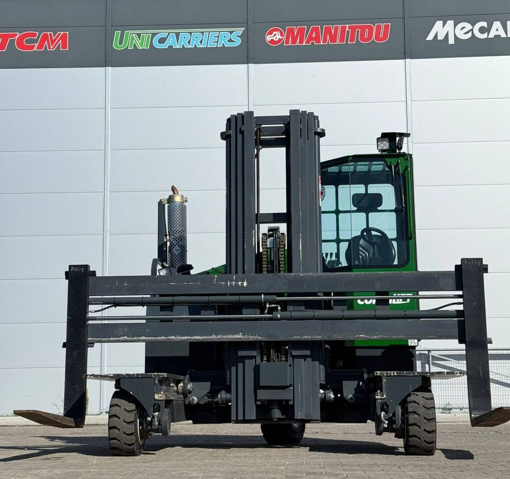 Combilift C 4000 LPG - شاحنة مناولة بأربعة اتجاهات: صورة 3 Combilift C 4000 LPG - شاحنة مناولة بأربعة اتجاهات: صورة 3