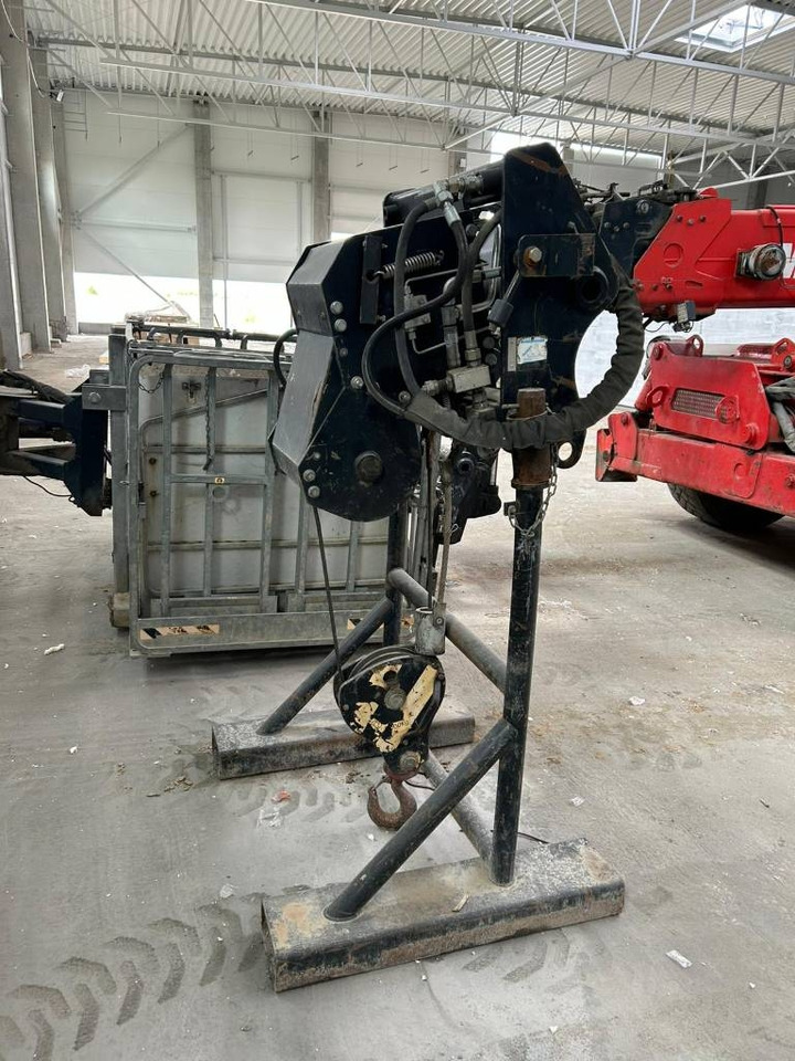 Manitou WINCH 3T - ونش لإنقاذ السيارات: صورة 2 Manitou WINCH 3T - ونش لإنقاذ السيارات: صورة 2