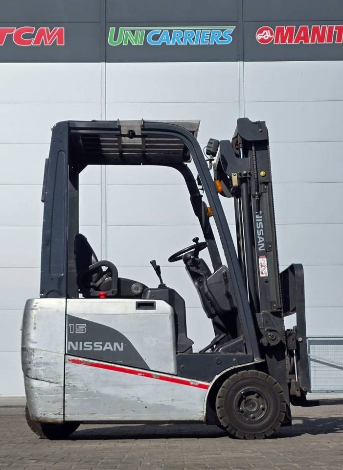 Nissan 1N1L 15Q - رافعة شوكية كهربائية: صورة 3 Nissan 1N1L 15Q - رافعة شوكية كهربائية: صورة 3