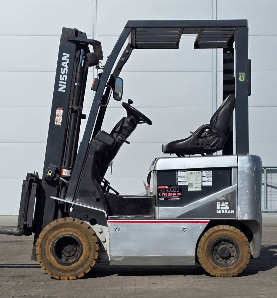 Nissan K1B1L15 - رافعة شوكية كهربائية: صورة 2 Nissan K1B1L15 - رافعة شوكية كهربائية: صورة 2