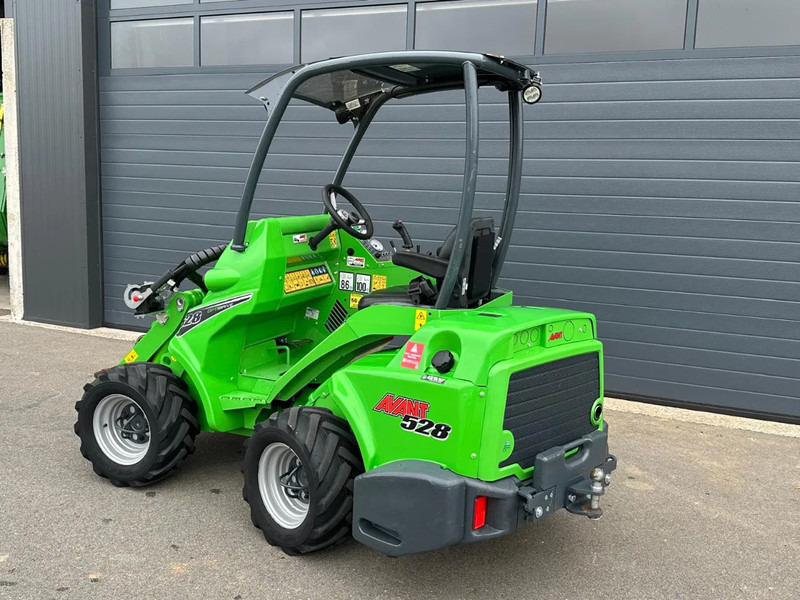 Avant 528 mini-shovel - اللودر المجنزر صغير: صورة 4 Avant 528 mini-shovel - اللودر المجنزر صغير: صورة 4