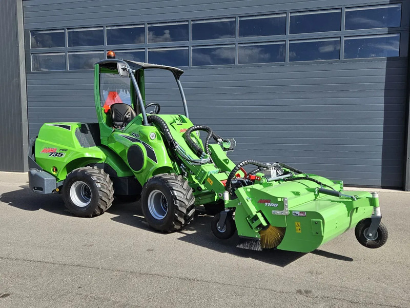 Avant 735i Rental mini-shovel - اللودر المجنزر صغير: صورة 1 Avant 735i Rental mini-shovel - اللودر المجنزر صغير: صورة 1