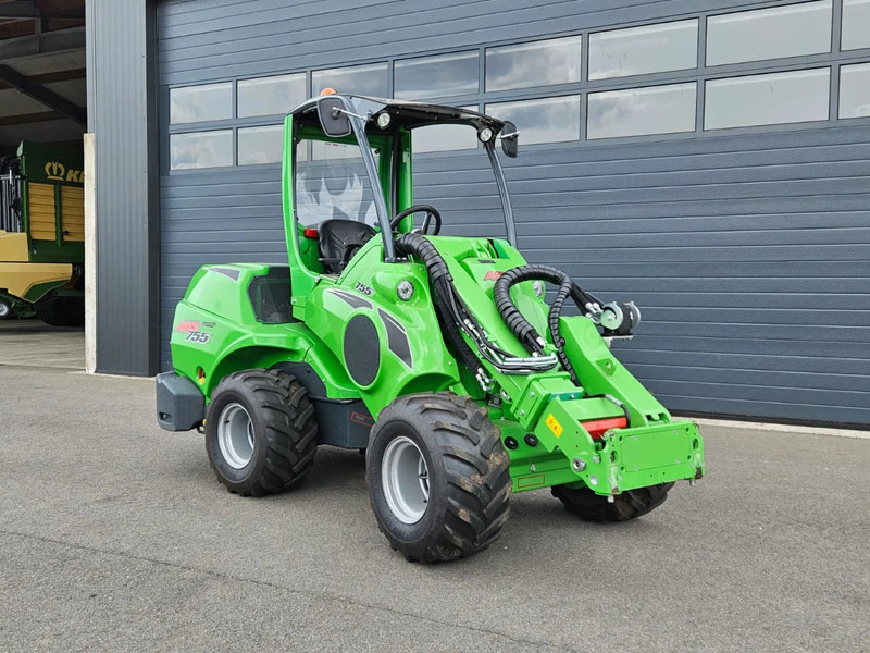 Avant 755i TDL+ mini-shovel - اللودر المجنزر صغير: صورة 1 Avant 755i TDL+ mini-shovel - اللودر المجنزر صغير: صورة 1
