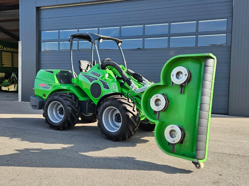 Avant 860i TDL mini-shovel - اللودر المجنزر صغير: صورة 1 Avant 860i TDL mini-shovel - اللودر المجنزر صغير: صورة 1