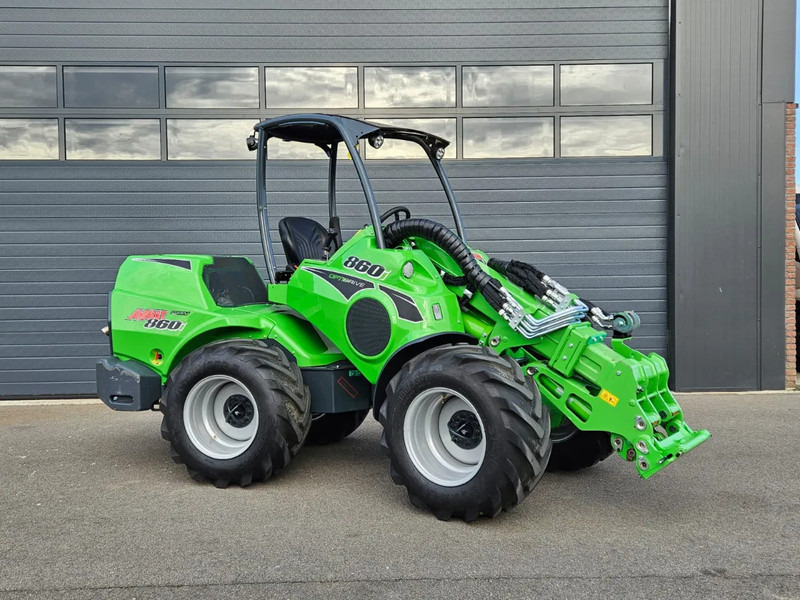 Avant 860i TDL mini-shovel - اللودر المجنزر صغير: صورة 2 Avant 860i TDL mini-shovel - اللودر المجنزر صغير: صورة 2