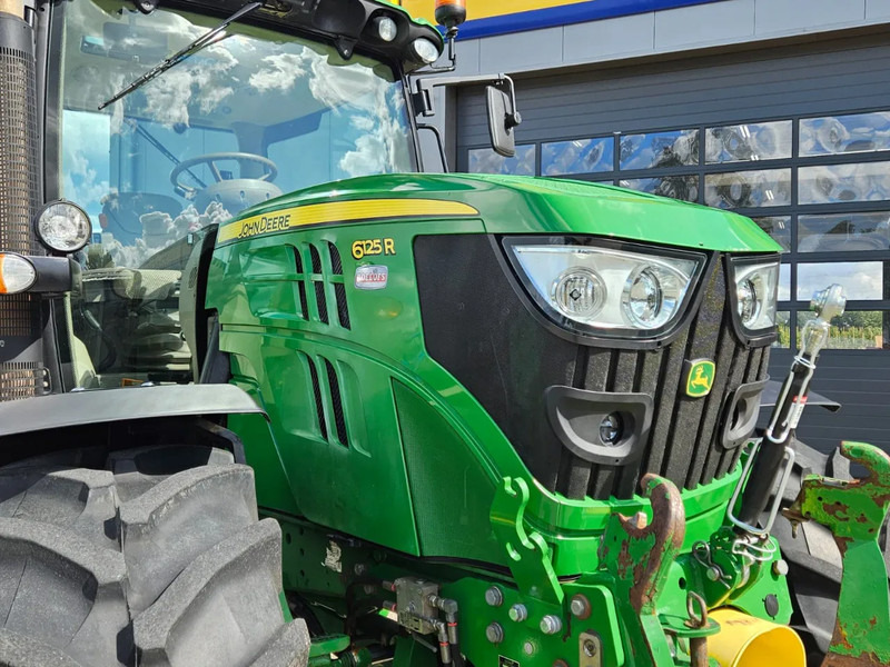 John Deere 6125R Autopower - جرار: صورة 3 John Deere 6125R Autopower - جرار: صورة 3