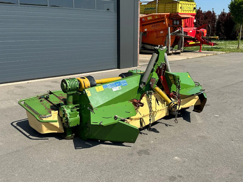 Krone Easy Cut 32 CV F - جزازة العشب: صورة 4 Krone Easy Cut 32 CV F - جزازة العشب: صورة 4