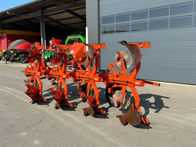 Kuhn Vari Master 151 - محراث: صورة 3 Kuhn Vari Master 151 - محراث: صورة 3