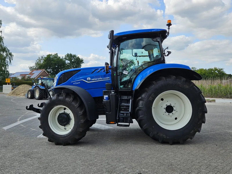 New Holland T7.210 Range command 50 km/h - جرار: صورة 4 New Holland T7.210 Range command 50 km/h - جرار: صورة 4