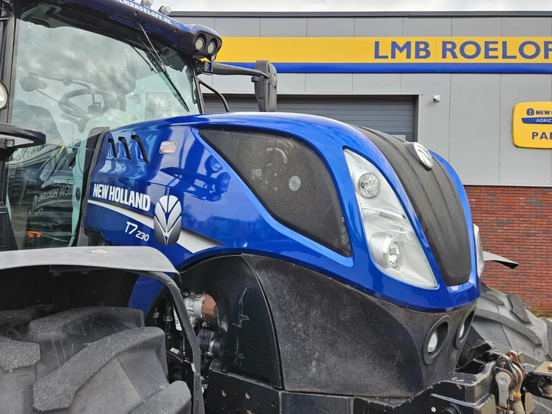 جرار New Holland T7.230AC Autocommand: صورة 9 جرار New Holland T7.230AC Autocommand: صورة 9