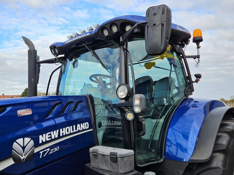 جرار New Holland T7.230AC Autocommand: صورة 11 جرار New Holland T7.230AC Autocommand: صورة 11