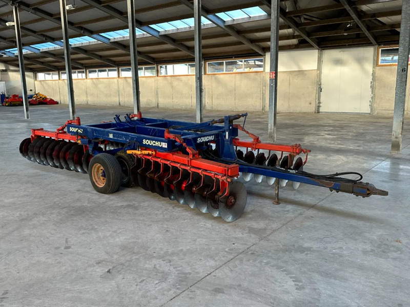 Souchu-pinet 4200 - زحافة: صورة 1 Souchu-pinet 4200 - زحافة: صورة 1