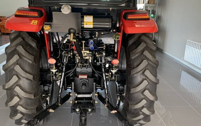 NEW MAXUS 55 HP 4x4 Tractor Euro 5 Warranty up to 10 YEARS | НОВИЙ MAXUS 55 К.с. 4x4 Трактор Євро 5 Гарантія до 10 РОКІВ - جرار: صورة 5 NEW MAXUS 55 HP 4x4 Tractor Euro 5 Warranty up to 10 YEARS | НОВИЙ MAXUS 55 К.с. 4x4 Трактор Євро 5 Гарантія до 10 РОКІВ - جرار: صورة 5
