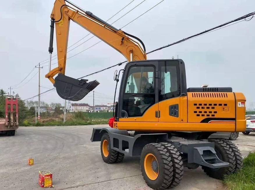 NEW MAXUS Cummins 14 TON Excavator Warranty up to 10 Years НОВА екскаватор MAXUS Cummins 14 ТОН Гарантія до 10 Років NOWA koparka MAXUS Cummins 14 TON Gwarancja do 10 LAT - حفارة دولاب: صورة 1 NEW MAXUS Cummins 14 TON Excavator Warranty up to 10 Years НОВА екскаватор MAXUS Cummins 14 ТОН Гарантія до 10 Років NOWA koparka MAXUS Cummins 14 TON Gwarancja do 10 LAT - حفارة دولاب: صورة 1