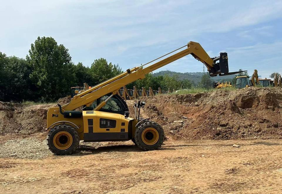 NEW MAXUS Telehandler Warranty НОВИЙ MAXUS Телескопічний навантажувач Гарантія NOWY MAXUS ładowarka teleskopowa widłowy Gwarancja - رافعة تلسكوبية: صورة 1 NEW MAXUS Telehandler Warranty НОВИЙ MAXUS Телескопічний навантажувач Гарантія NOWY MAXUS ładowarka teleskopowa widłowy Gwarancja - رافعة تلسكوبية: صورة 1