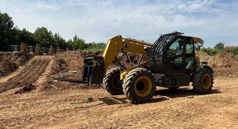NEW MAXUS Telehandler Warranty НОВИЙ MAXUS Телескопічний навантажувач Гарантія NOWY MAXUS ładowarka teleskopowa widłowy Gwarancja - رافعة تلسكوبية: صورة 5 NEW MAXUS Telehandler Warranty НОВИЙ MAXUS Телескопічний навантажувач Гарантія NOWY MAXUS ładowarka teleskopowa widłowy Gwarancja - رافعة تلسكوبية: صورة 5