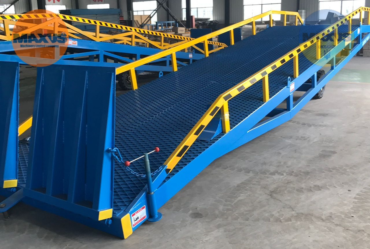 Maxus Rampă mobilă de încărcare nouă cu capacitate de 10 tone - منحدر تحميل: صورة 2 Maxus Rampă mobilă de încărcare nouă cu capacitate de 10 tone - منحدر تحميل: صورة 2