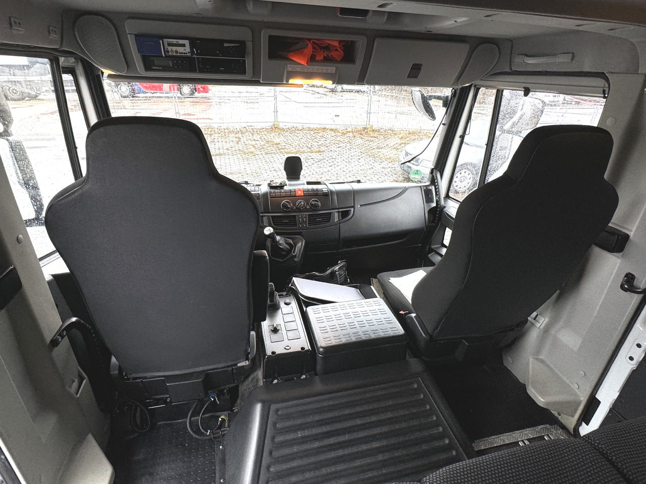 شاحنة الفريزر لنقل الطعام IVECO 80-190: صورة 14