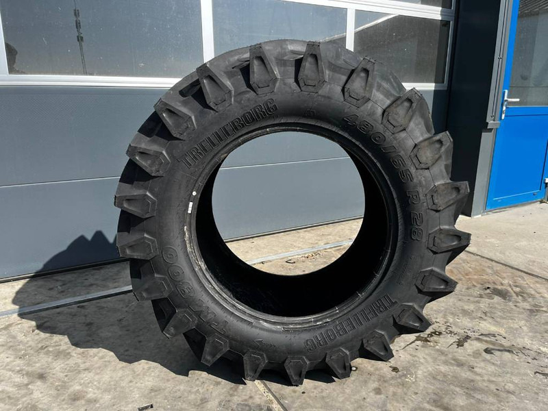 Trelleborg 480/65 R28 new - الإطارات والجنوط - الآلات الزراعية: صورة 1 Trelleborg 480/65 R28 new - الإطارات والجنوط - الآلات الزراعية: صورة 1