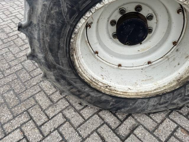 جرار Valtra N141 hitech, Fronthef, Frontpto: صورة 19