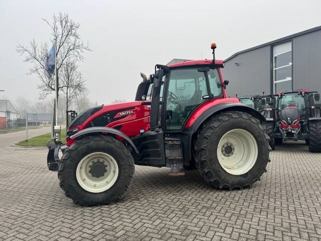 Valtra T144 Hitech - جرار: صورة 2 Valtra T144 Hitech - جرار: صورة 2