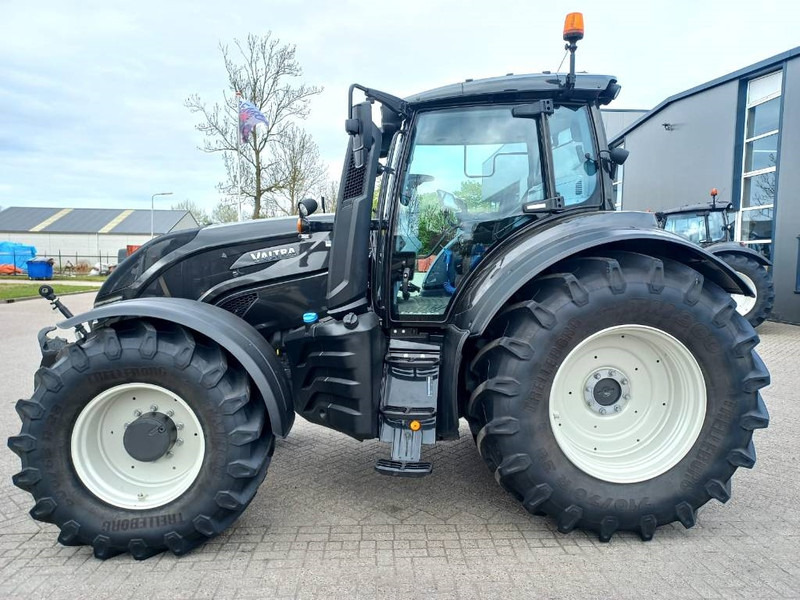 Valtra T174 Direct Smart Touch, 2021, 450 hours! - جرار: صورة 3 Valtra T174 Direct Smart Touch, 2021, 450 hours! - جرار: صورة 3