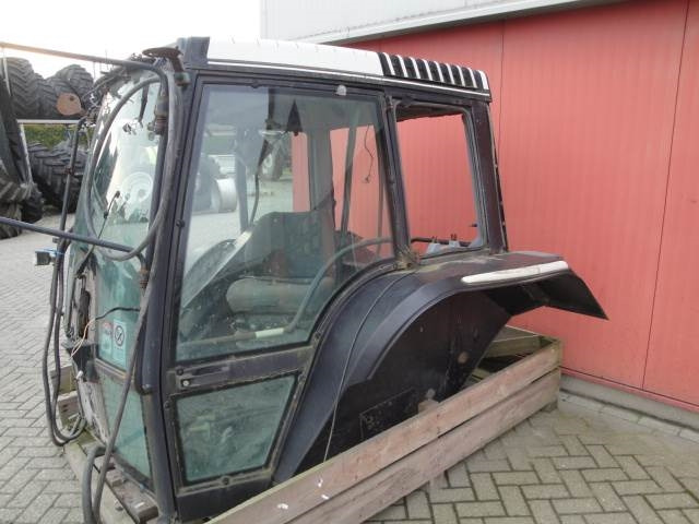 Valtra Valmet onderdelen - صندوق التروس - الآلات الزراعية: صورة 3 Valtra Valmet onderdelen - صندوق التروس - الآلات الزراعية: صورة 3