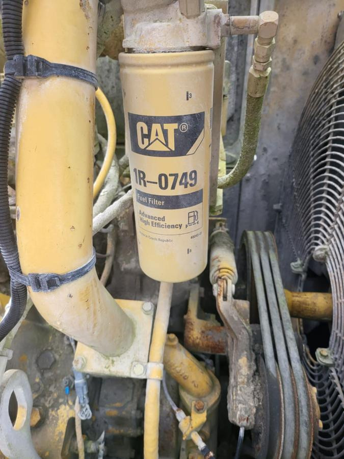 اللودر بعجل Caterpillar 988B: صورة 14