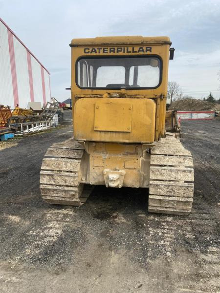 Caterpillar D4D - جرافة: صورة 4 Caterpillar D4D - جرافة: صورة 4