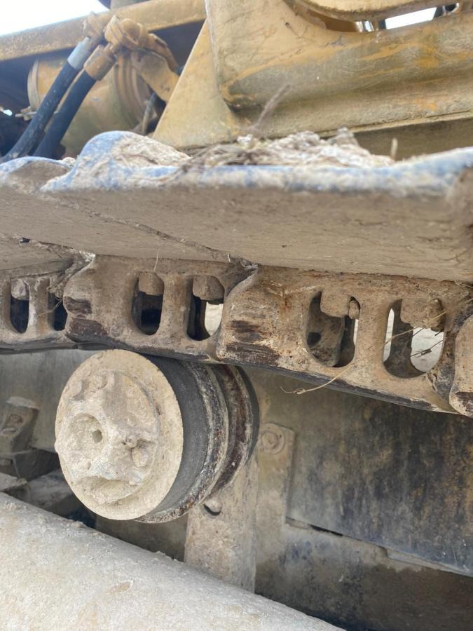 جرافة Caterpillar D4D: صورة 8