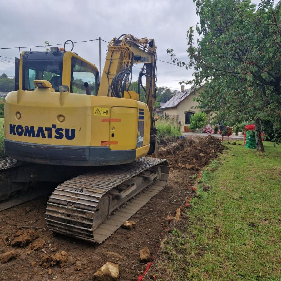 Komatsu PC138US-8 - حفار زحاف: صورة 2 Komatsu PC138US-8 - حفار زحاف: صورة 2