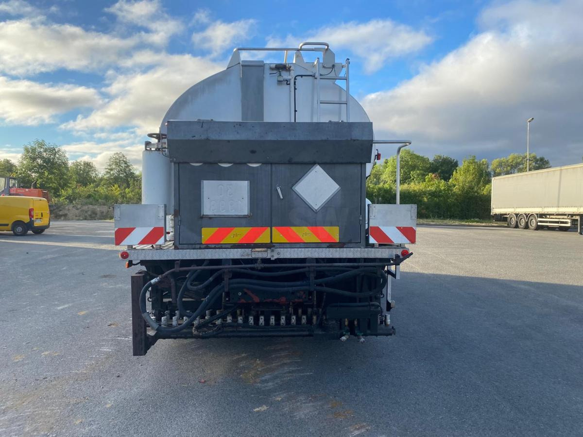 Renault Premium 300 CV - شاحنة صهريج: صورة 4 Renault Premium 300 CV - شاحنة صهريج: صورة 4