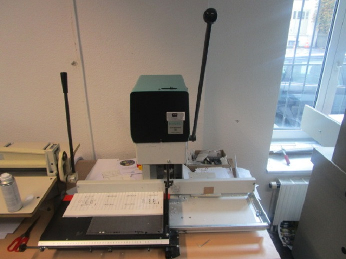 EINSPINDELBOHRMASCHINE NAGEL CITOBORMA 180 - آلات الطباعة: صورة 2 EINSPINDELBOHRMASCHINE NAGEL CITOBORMA 180 - آلات الطباعة: صورة 2