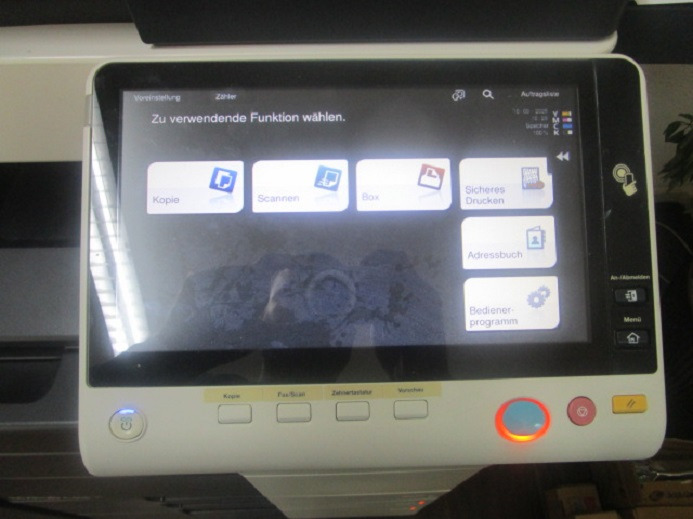 KONICA MINOLTA BIZHUB C458 - آلات الطباعة: صورة 5 KONICA MINOLTA BIZHUB C458 - آلات الطباعة: صورة 5