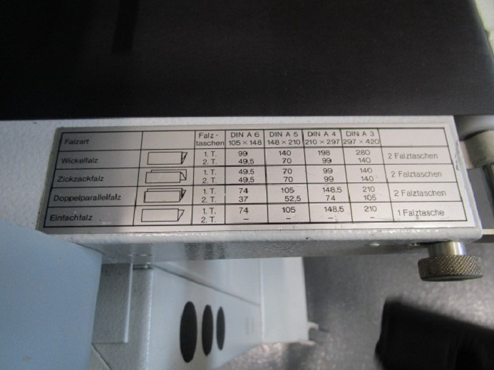 MB MULTIPLI 35 MIT GESTELL - آلة الطي: صورة 5 MB MULTIPLI 35 MIT GESTELL - آلة الطي: صورة 5